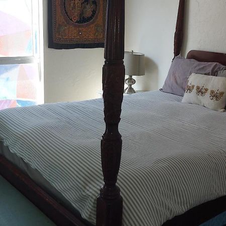 Ocean Front Vortex Female Hostel Private Rooms Free Bikes Los Ángeles Exterior foto