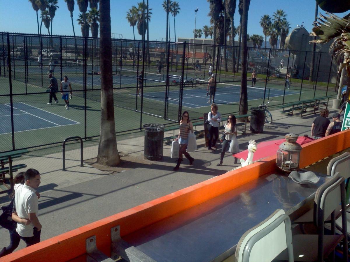 Ocean Front Vortex Female Hostel Private Rooms Free Bikes Los Ángeles Exterior foto