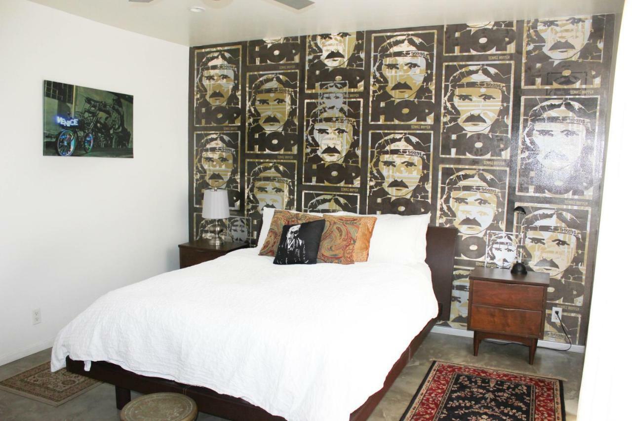 Ocean Front Vortex Female Hostel Private Rooms Free Bikes Los Ángeles Exterior foto
