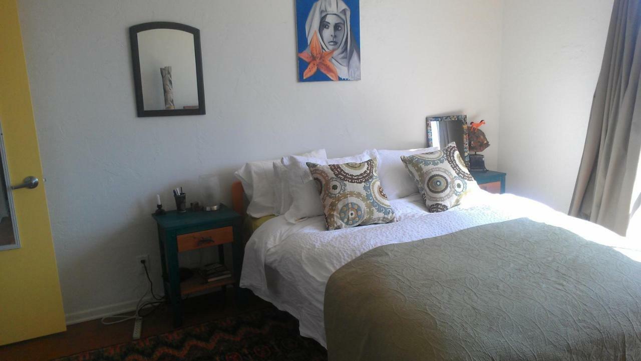 Ocean Front Vortex Female Hostel Private Rooms Free Bikes Los Ángeles Exterior foto